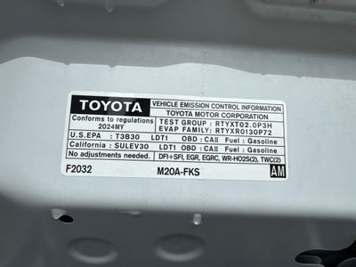 2024 Toyota Corolla Cross XLE