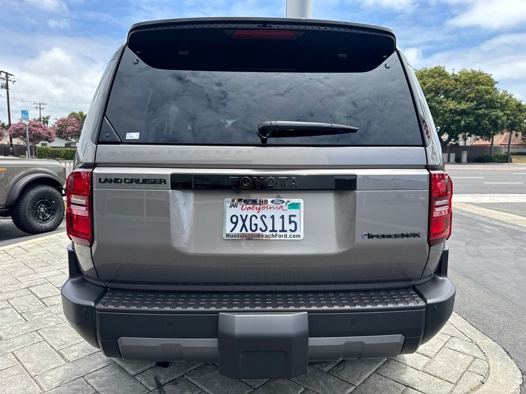 2026 Toyota Land Cruiser Base