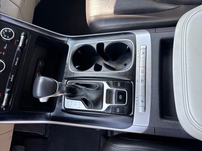 2023 Kia Carnival LX Seat Package