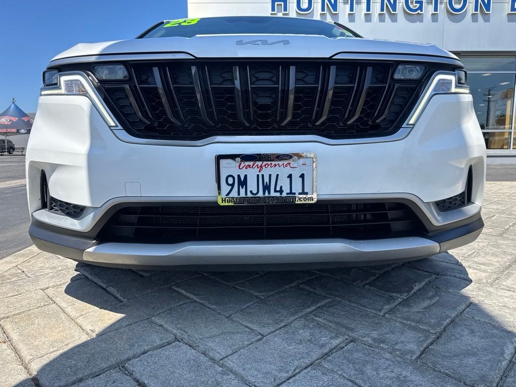 2023 Kia Carnival LX Seat Package