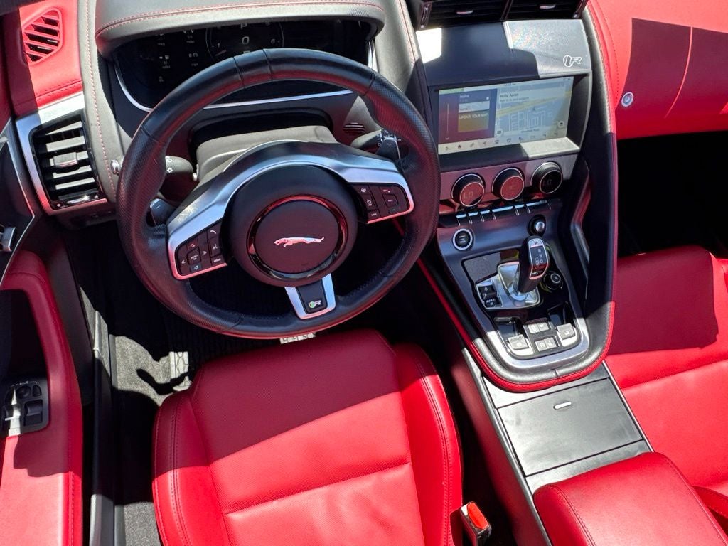 2022 Jaguar F-TYPE R