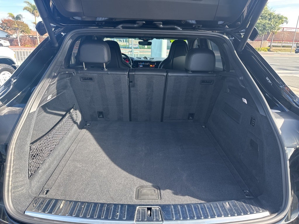 2024 Porsche Cayenne Coupe Turbo GT