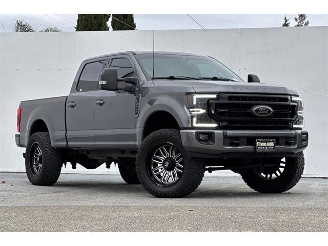 2022 Ford F-250SD Lariat