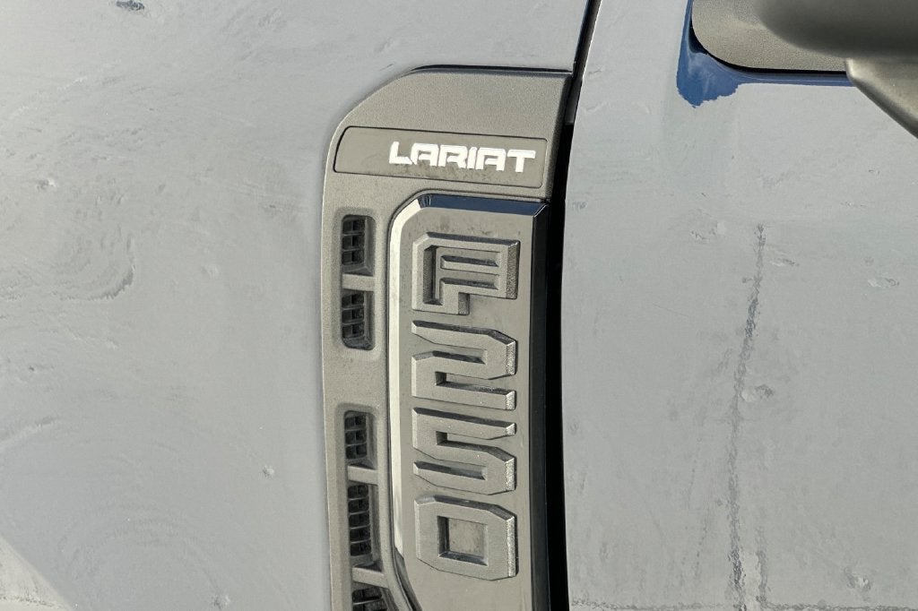 2023 Ford F-250SD Lariat