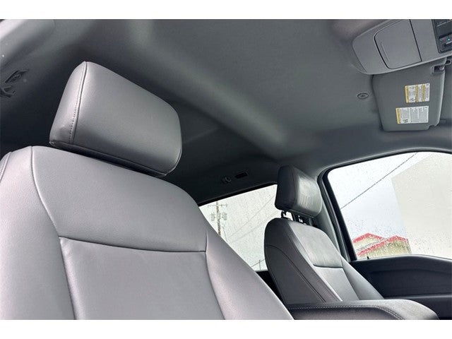 2023 Ford F-150 Lightning Pro