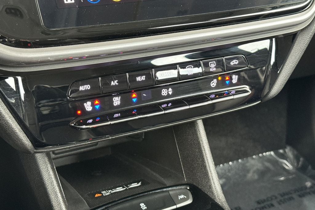 2023 Chevrolet Bolt EUV LT