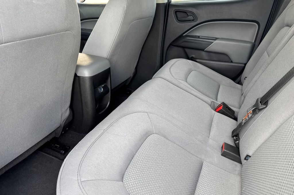 2018 GMC Canyon Base