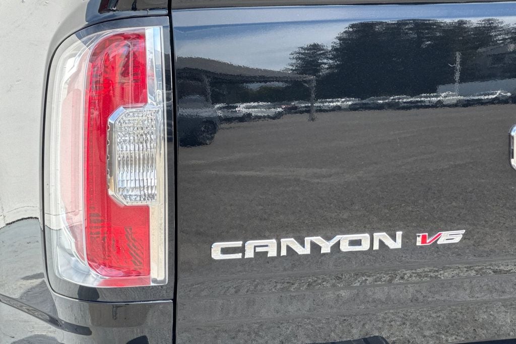 2018 GMC Canyon Base