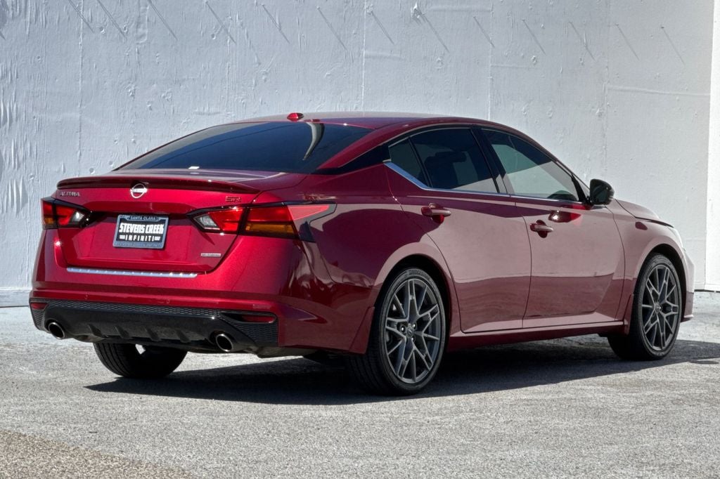 2023 Nissan Altima 2.0 SR