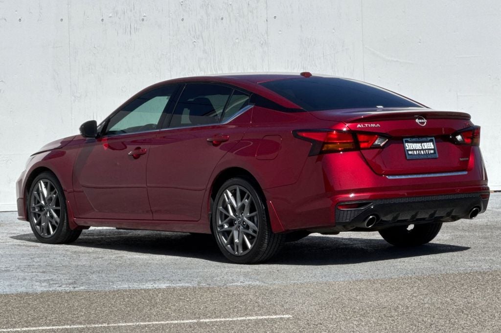 2023 Nissan Altima 2.0 SR