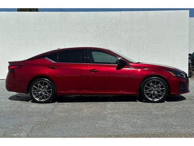 2023 Nissan Altima 2.0 SR