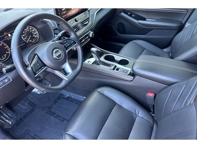 2023 Nissan Altima 2.0 SR
