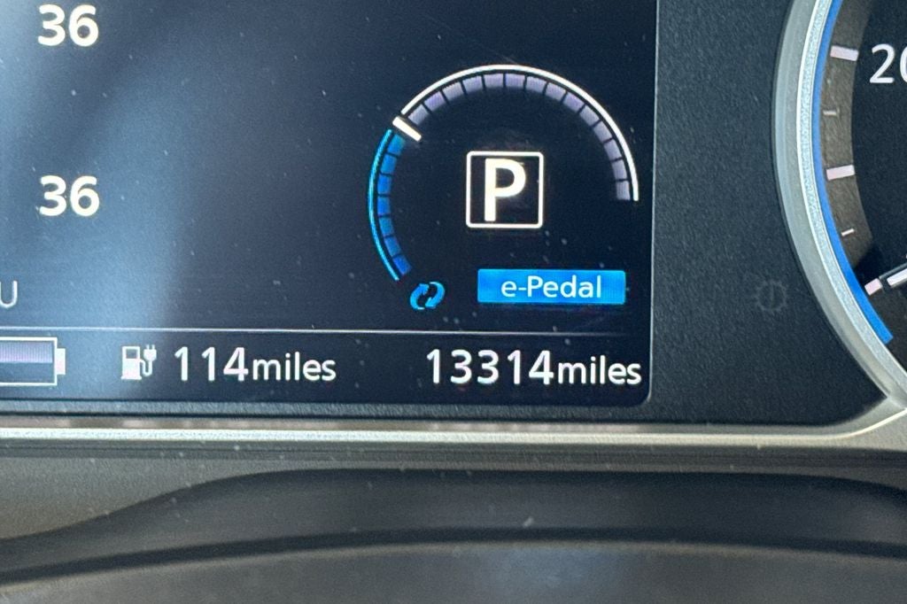 2025 Nissan Leaf SV Plus