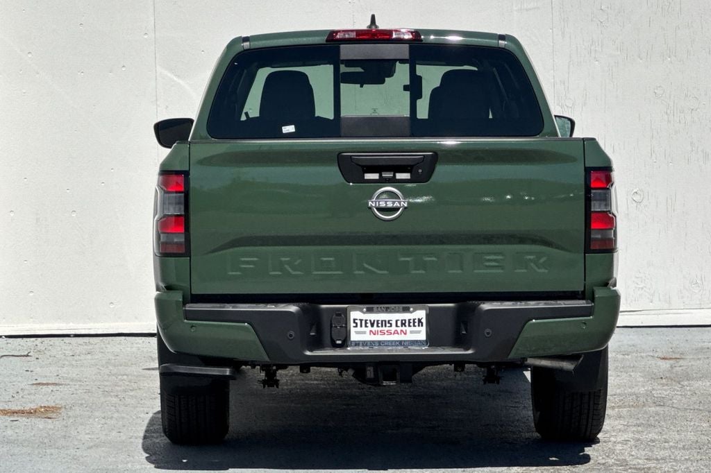2026 Nissan Frontier Crew Cab SV