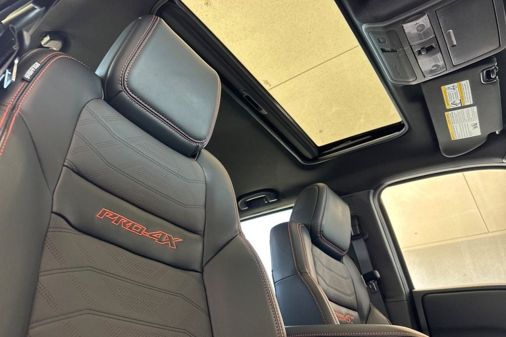 2025 Nissan Frontier PRO-4X