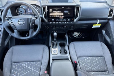 2026 Nissan Frontier Crew Cab SV
