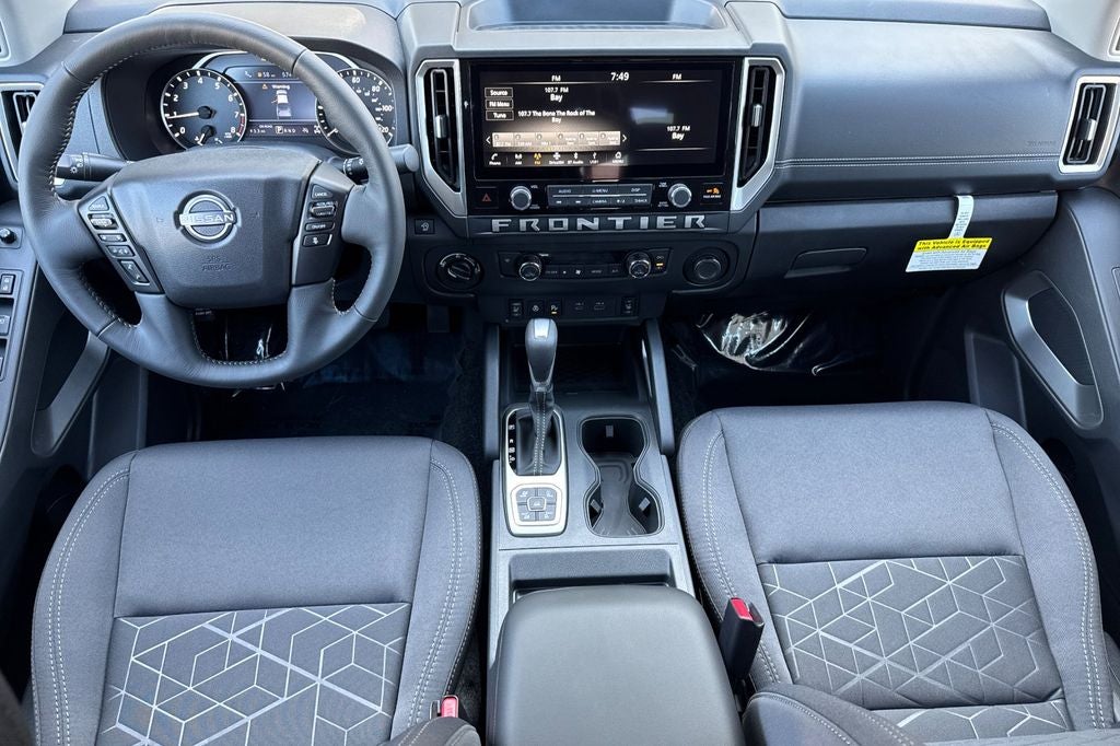 2026 Nissan Frontier Crew Cab SV