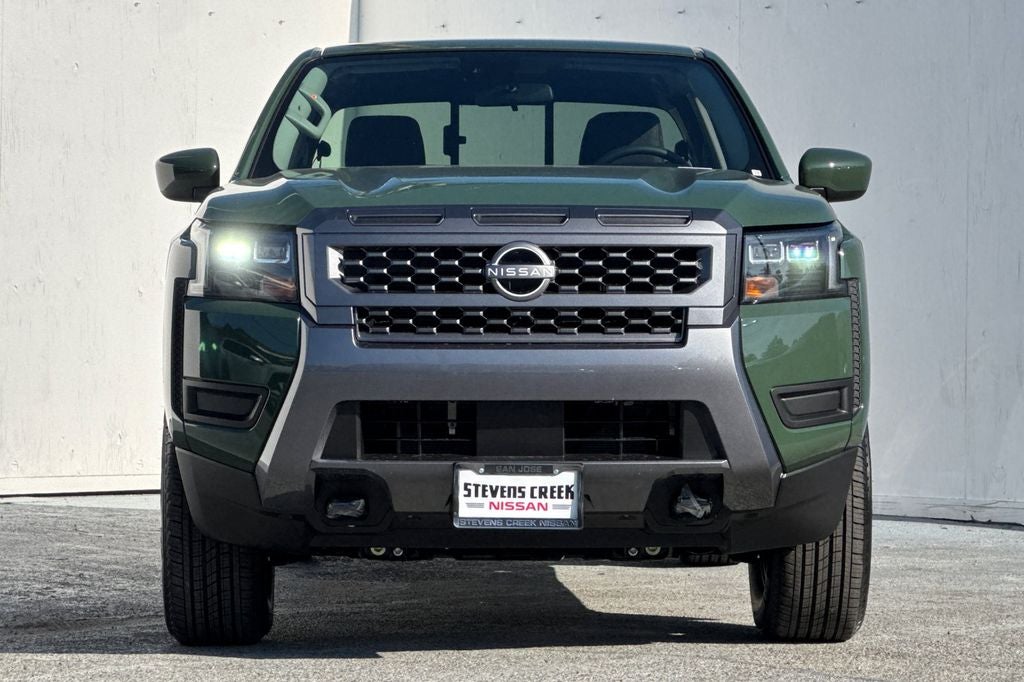 2026 Nissan Frontier Crew Cab SV