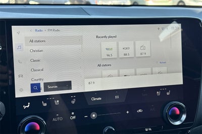 2023 Lexus NX 350h Premium