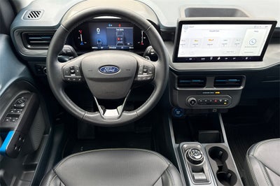 2025 Ford Maverick Lobo Standard