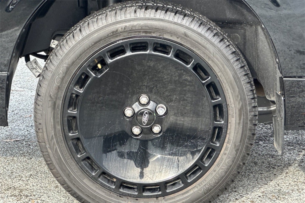 2025 Ford Maverick Lobo Standard