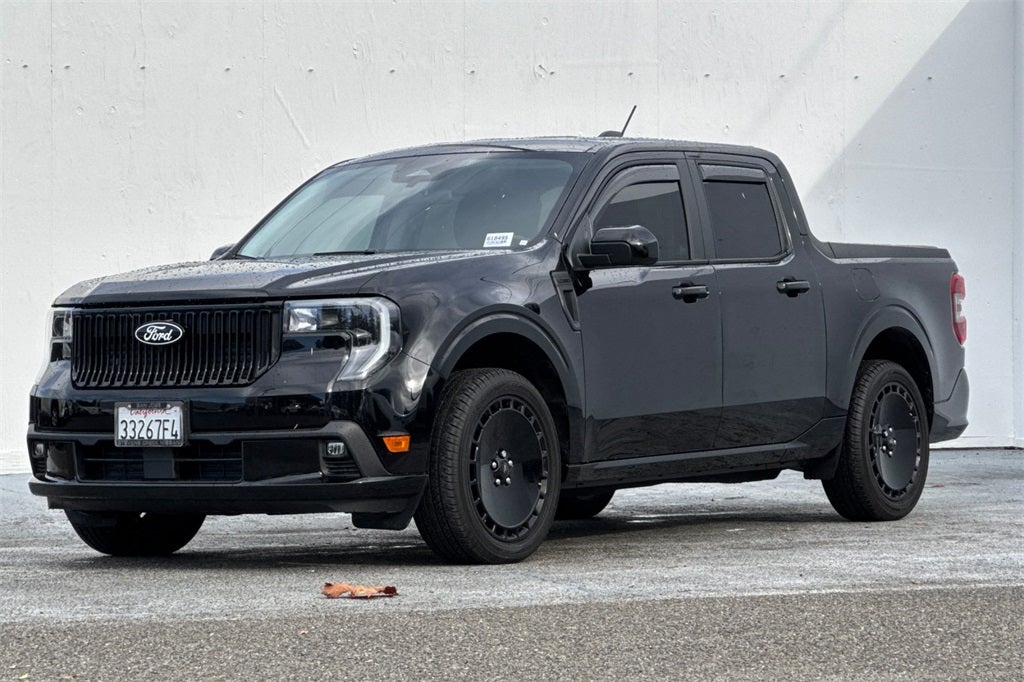 2025 Ford Maverick Lobo Standard