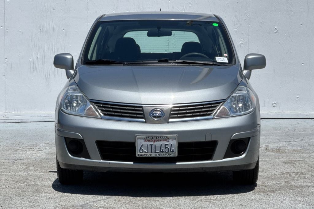 2009 Nissan Versa 1.8 S