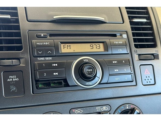 2009 Nissan Versa 1.8 S