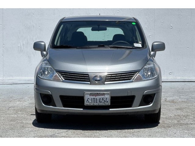 2009 Nissan Versa 1.8 S