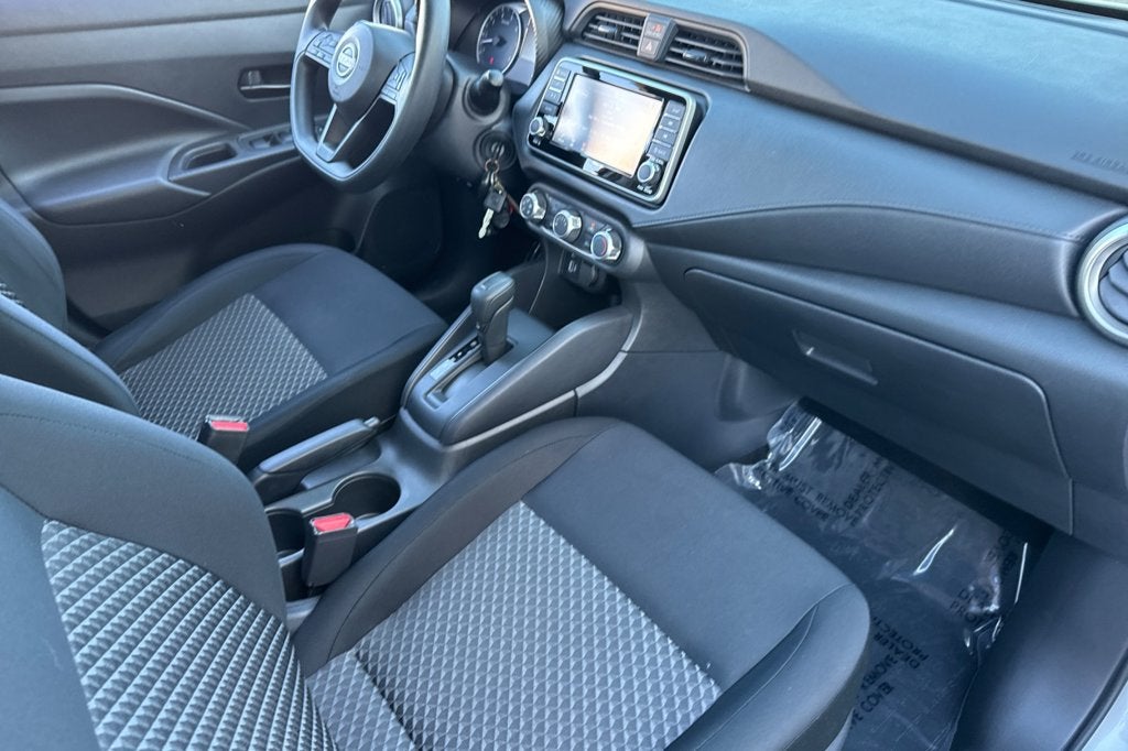 2024 Nissan Versa 1.6 S