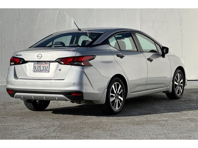 2024 Nissan Versa 1.6 S