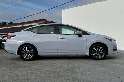 2025 Nissan Versa SV