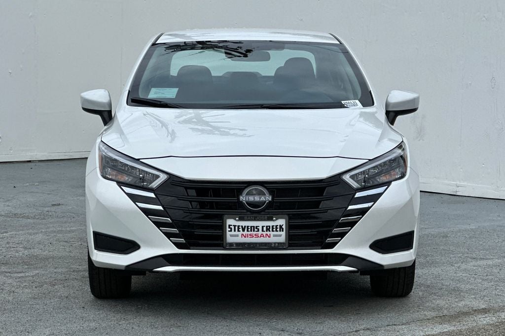 2025 Nissan Versa SV