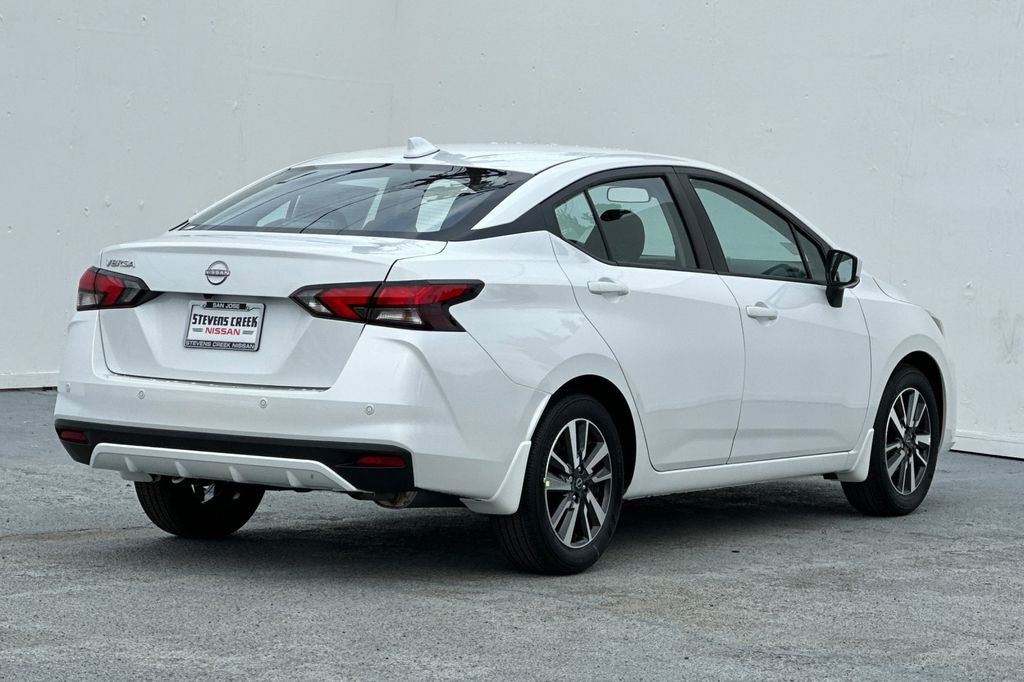 2025 Nissan Versa SV