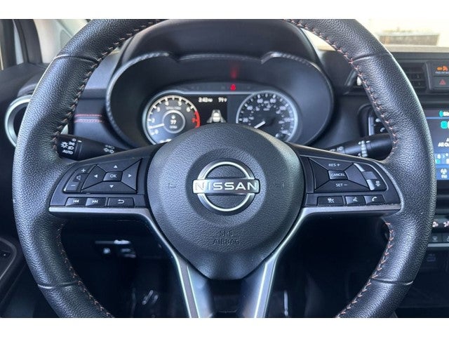 2023 Nissan Versa 1.6 SR