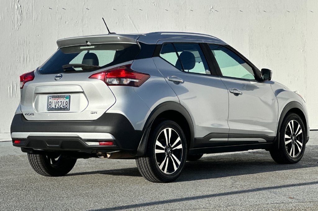 2019 Nissan Kicks SR
