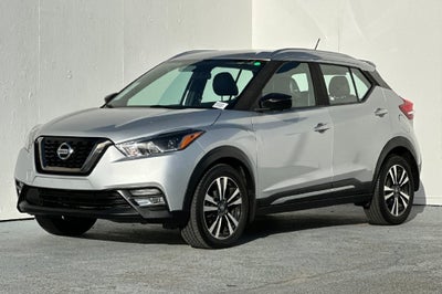 2019 Nissan Kicks SR