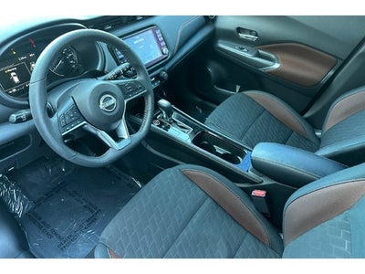 2023 Nissan Kicks SR