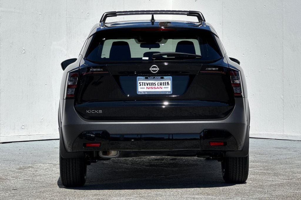 2027 Nissan Kicks SV