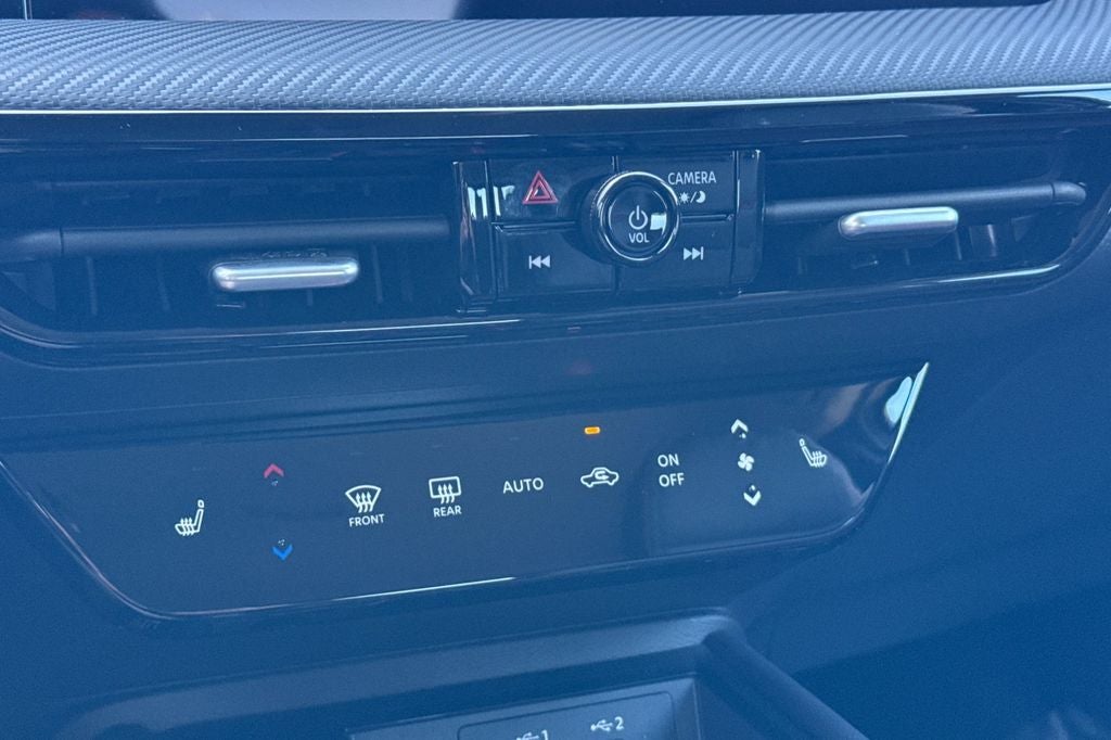 2027 Nissan Kicks SR