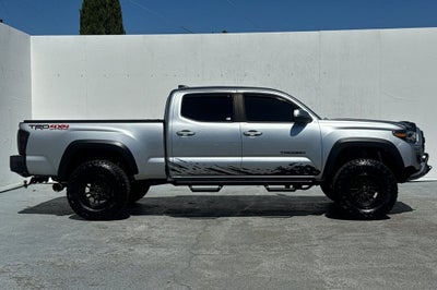 2022 Toyota Tacoma TRD Off-Road V6