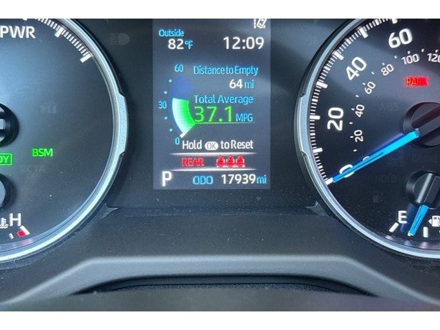 2022 Toyota RAV4 Hybrid SE