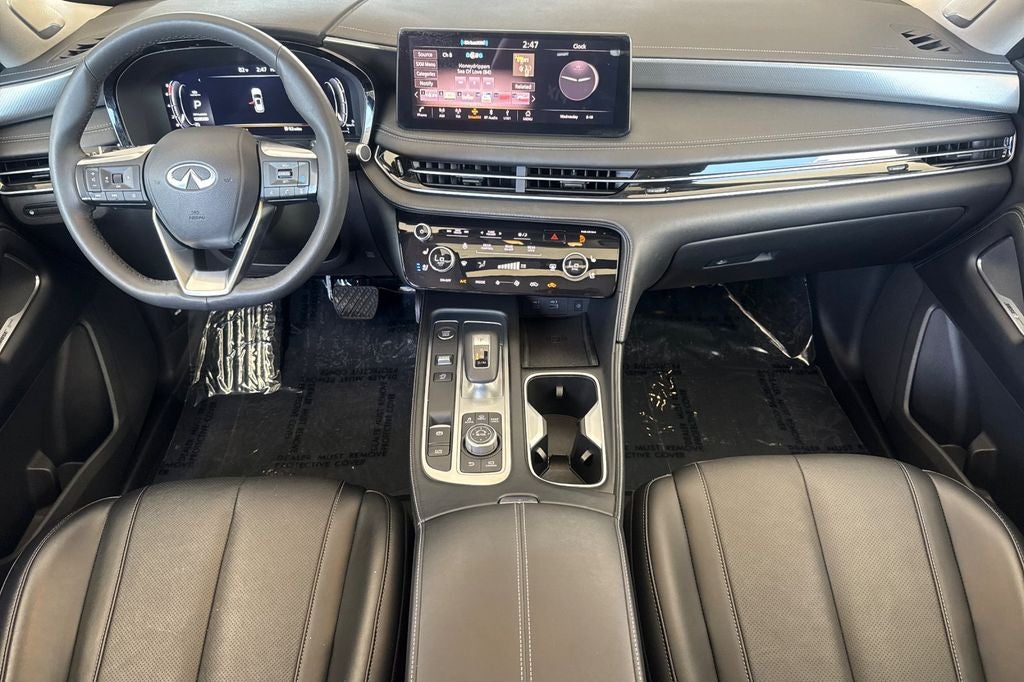 2025 INFINITI QX60 LUXE