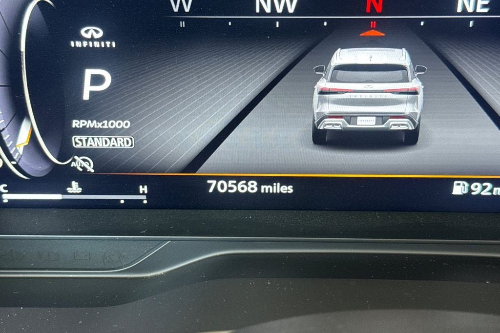 2025 INFINITI QX60 LUXE