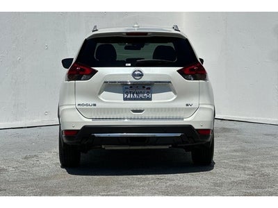 2020 Nissan Rogue SV