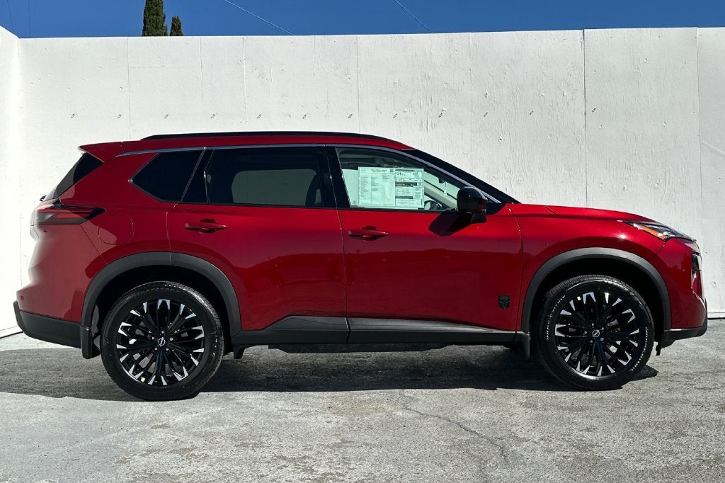 2026 Nissan Rogue Dark Armor™