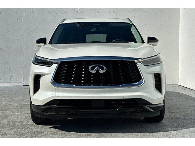 2023 INFINITI QX60 LUXE FWD