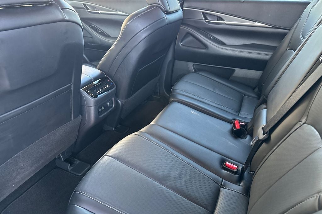 2023 INFINITI QX60 LUXE AWD