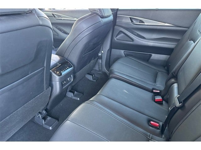 2023 INFINITI QX60 LUXE AWD