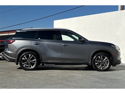 2023 INFINITI QX60 LUXE AWD